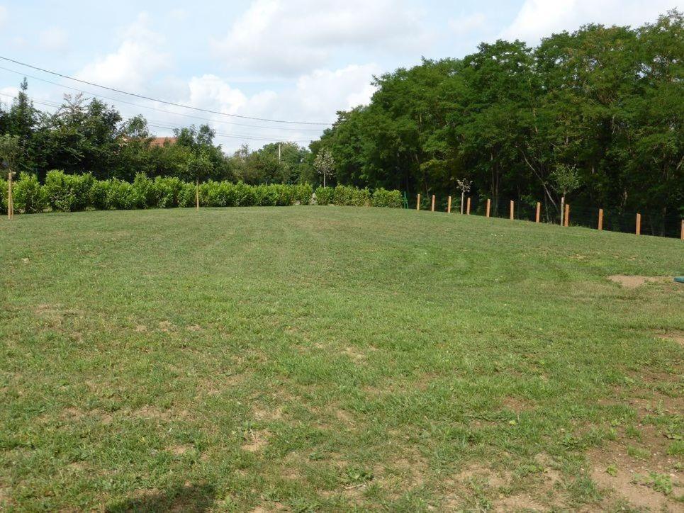 La Roulotte De Bourgogne Villa Brianny Luaran gambar
